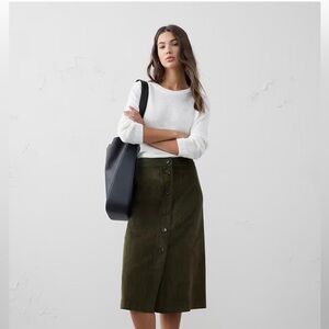 NWT ✨ Banana Republic Button-Front Corduroy Midi Skirt